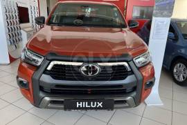 Toyota, Hilux