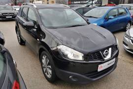 Nissan, Qashqai+2