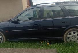 Opel, Vectra