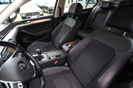 Volkswagen, Passat, 1.6 CR TDI DSG-Tiptronik HIGHLINE SPORT VIRTUAL CO