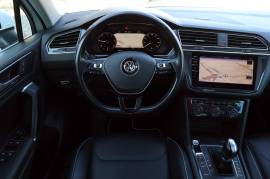 Volkswagen, Tiguan, 2.0 CR TDI DSG-Tiptronik Sportpaket R-Line VIRTUAL