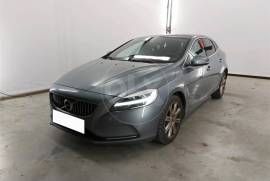 Volvo, V40