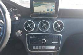 Mercedes-Benz, A 180